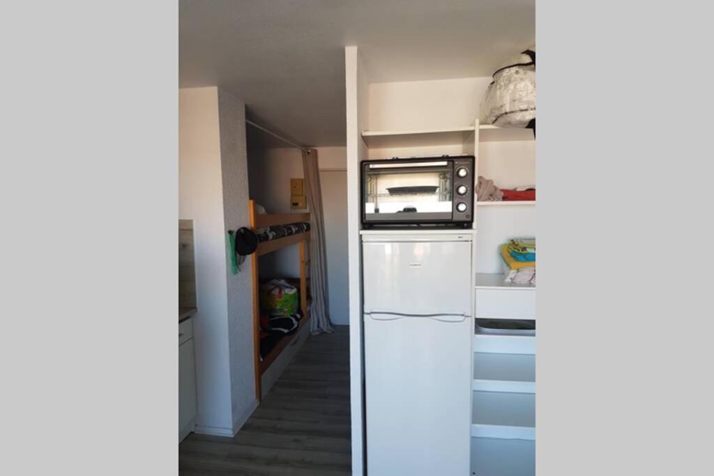 Jolies Studios Avec Piscines Et Parking Prive 800M De La Plage Le Grau Du Roi מראה חיצוני תמונה